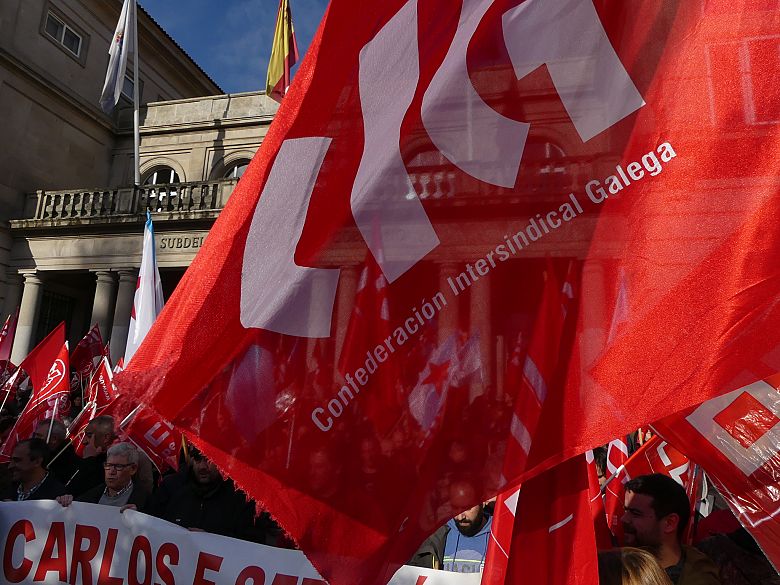 17-01-11 IndultoCarlosSerafinSubdelegacionPontevedra23.JPG